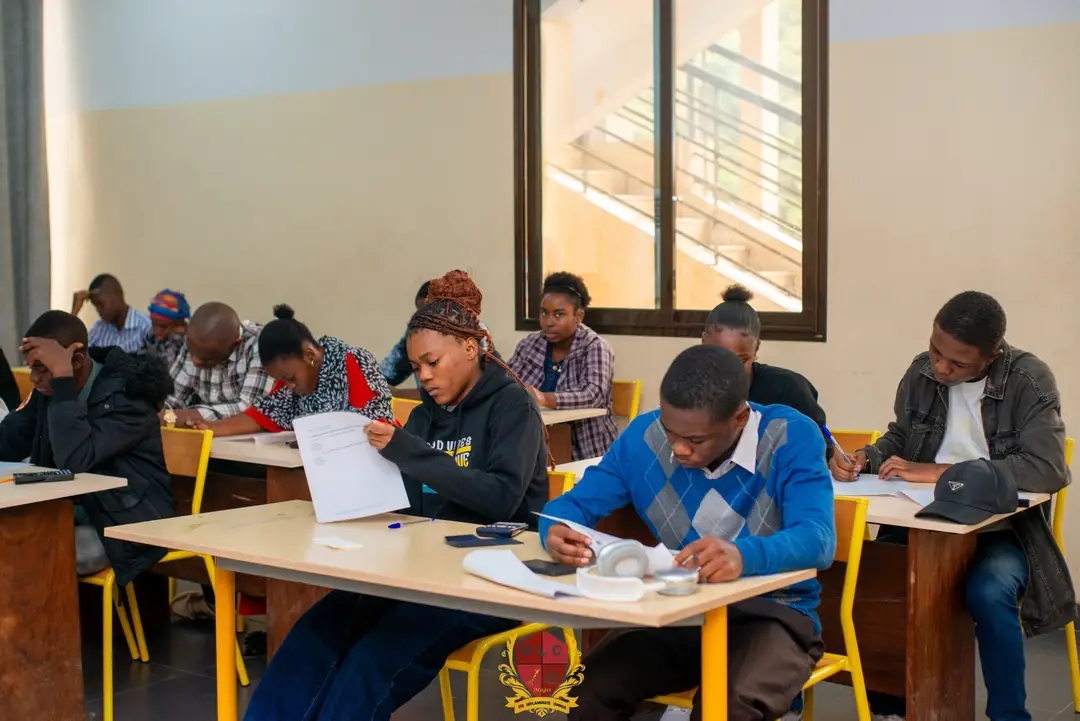 RETOUR EN IMAGES SUR LE PREMIER CONCOURS D’ADMISSION 2026-2027 DE LA FACULTÉ DE SCIENCES ÉCONOMIQUES ET DE GESTION